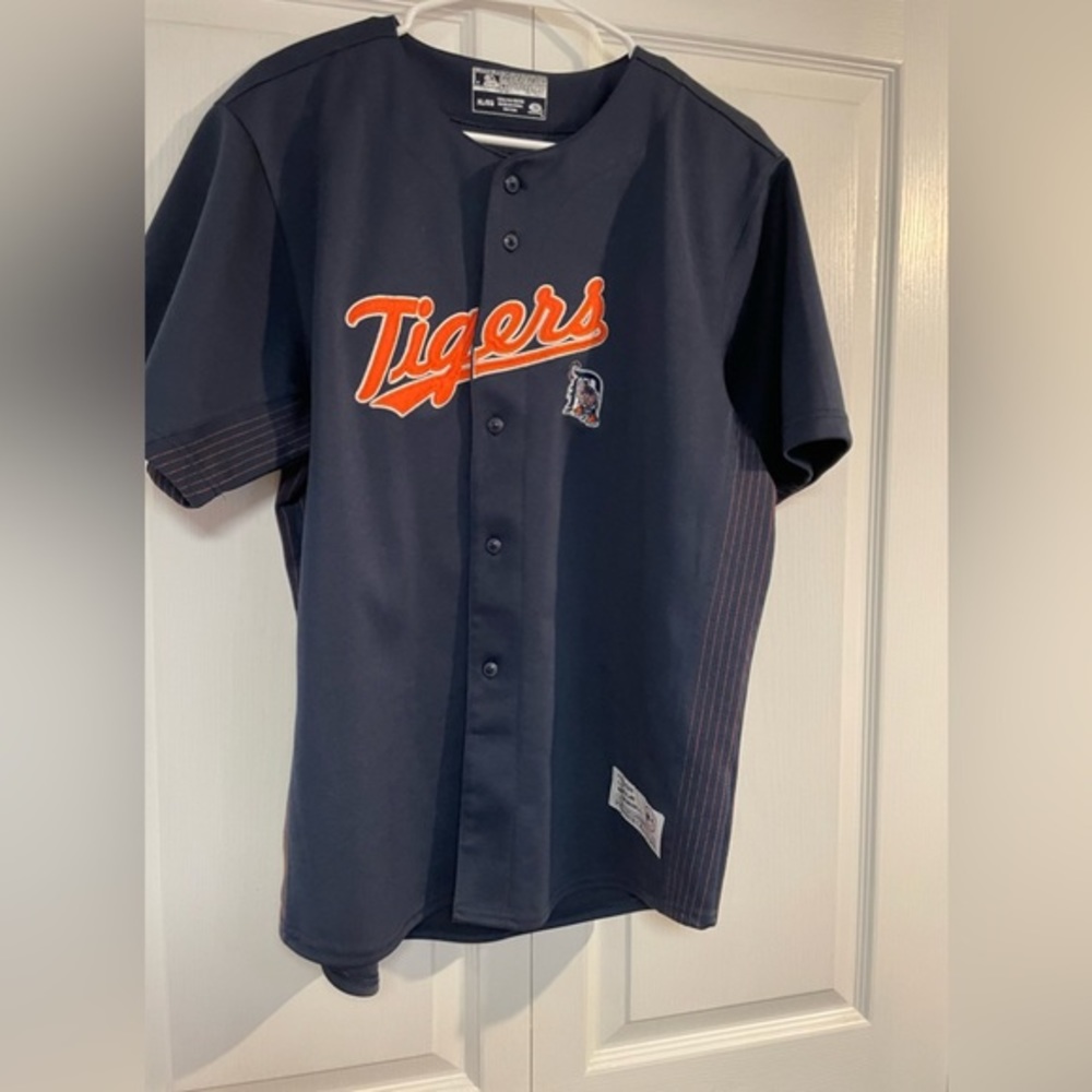 Tigers Verlander 35 Jersey Size XL